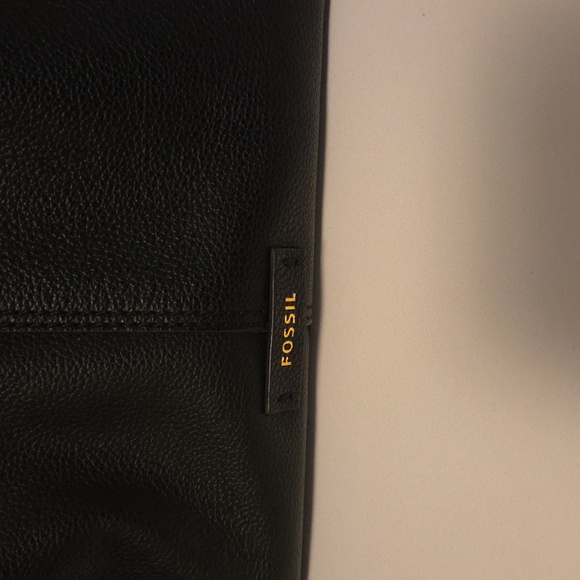 Fossil Rayna Drawstring Crossbody Bag | Black - Picture 2 of 10